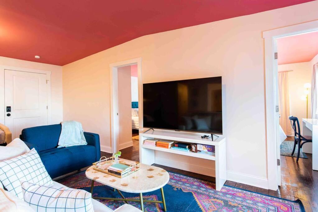 Blush And Bashful Germantown Two Bedroom Apartment Louisville Exteriér fotografie
