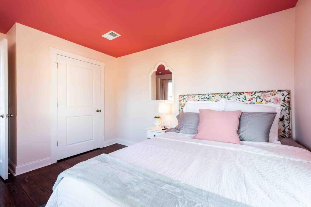 Blush And Bashful Germantown Two Bedroom Apartment Louisville Exteriér fotografie